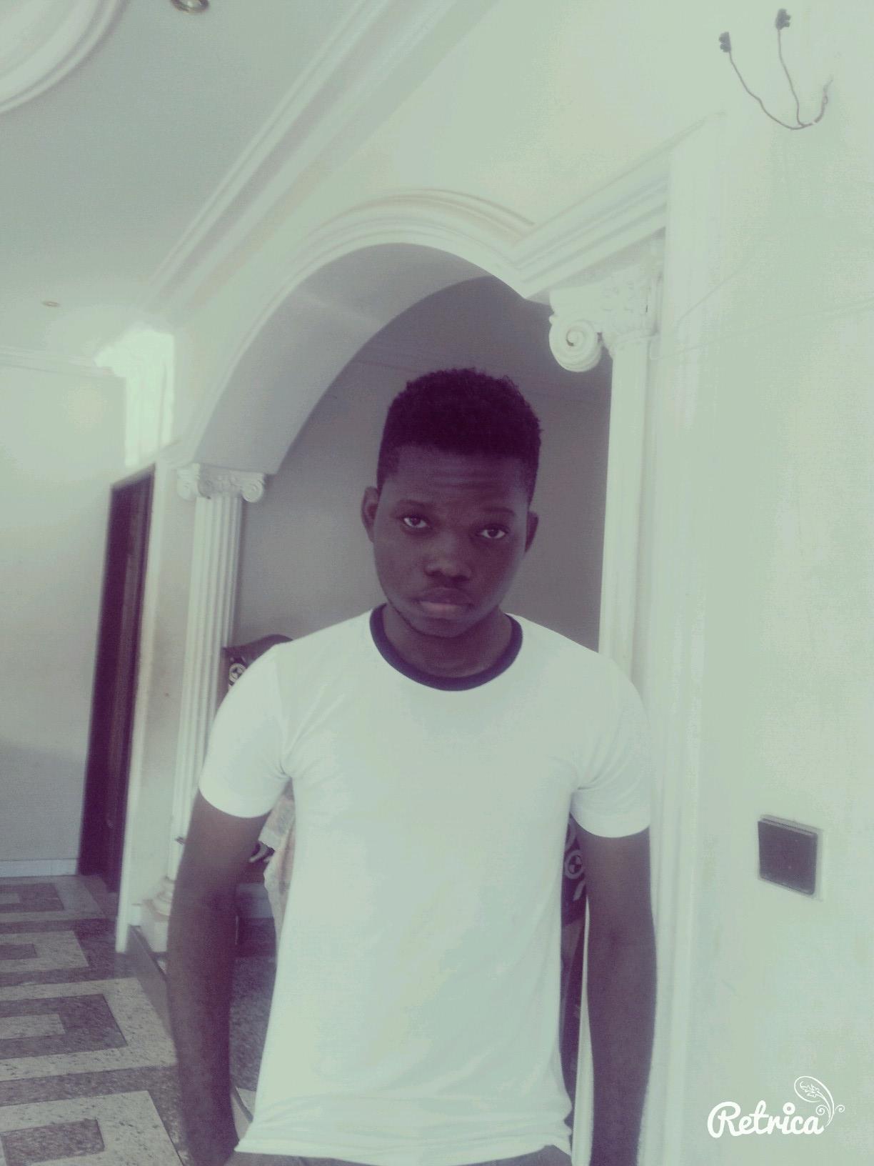 Mylboy1's profile picture. Lyon | Barça | Sciences | Games | RnB 💟