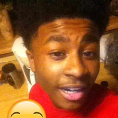 ✨Yung rich nigga ✨ sixteen✨ 10th grade ..✨