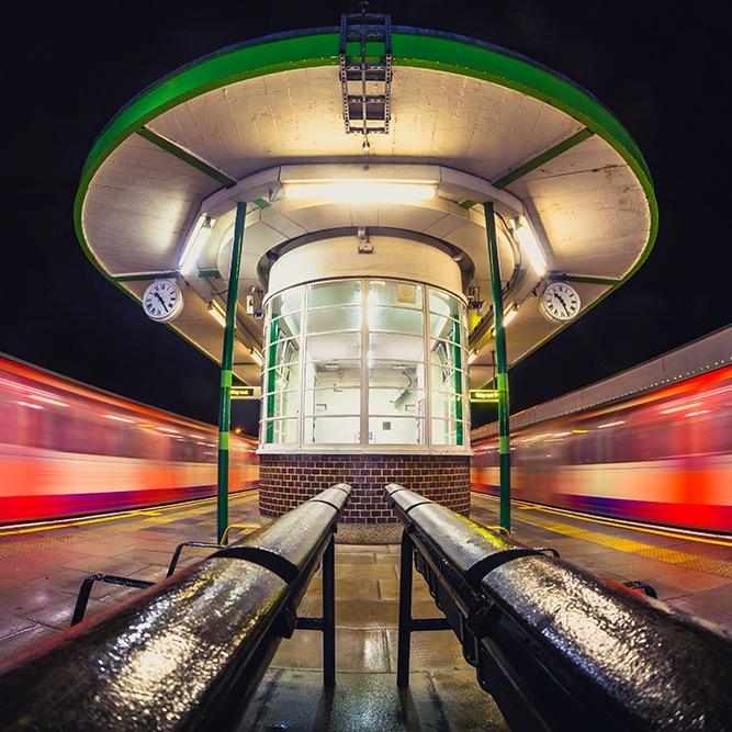 Images of London from a local born and bred photographer. All images available as prints and hi-res files RealLondonPhotos@gmail.com