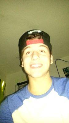 austin_nick9's profile picture. live life to the fullest , hurry because we got a 100 years to live.