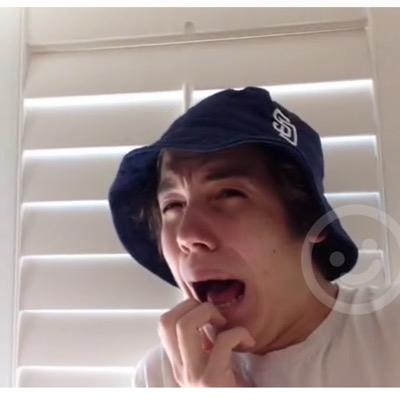 follow @surfspinosa and turn on her notifications for daily gain tweets& more