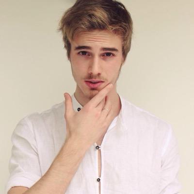 หล่อใสใจหมา