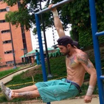 Dios..always:☺️☺️..facebook:Andres F. Rueda Montañez.instagram:ANDRESFELIPERUEDAM.(entrenador personal..bussynes and performance training body.