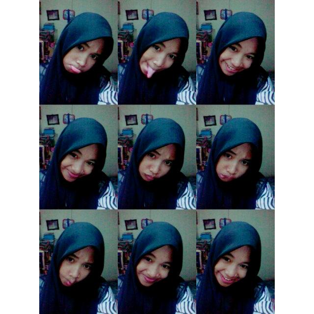 desiraahmadaani's profile picture. Be yourself!B-)