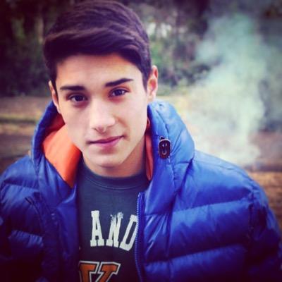 17 , facebook'a bağımlı , Rap / Musıc -SAGOPA