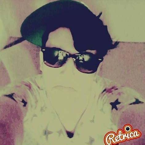 Bazen geriye donup.bakiyorumda. Boynum citliyor rahatliyorum iyi oluyor.... # Beni takip etmeyin deliyim ben ugrasamazsin... !!!