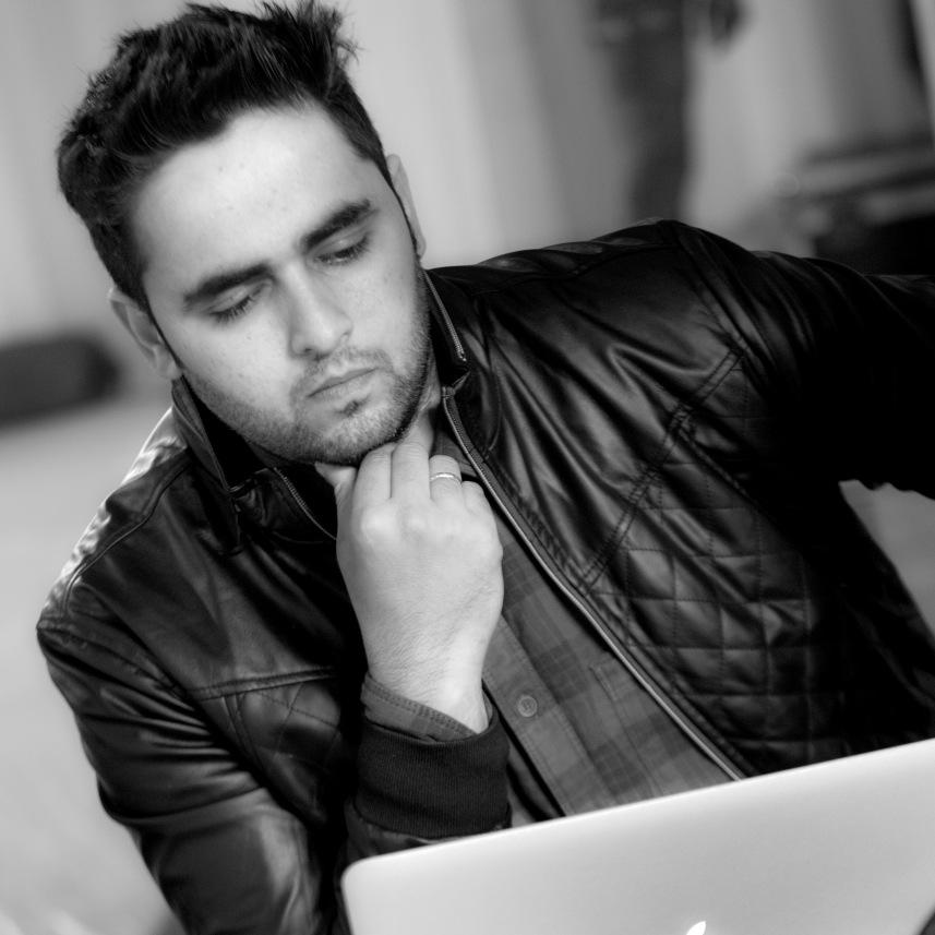 mohitLCS's profile picture. Dreamer, Father to a Princess and Husband to a Queen, Camera Artist, Foodie