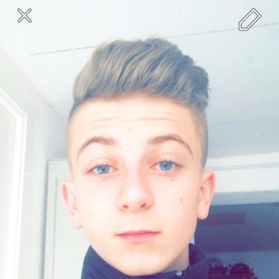 LoanK1's profile picture. FOLLOW ME!