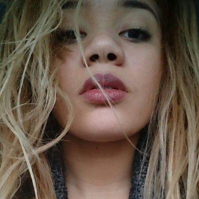Je suis batman tes robin tu jubile quand tu m'suce dans ma batmobile... *kik: douinemelissa //snap: melissadouine  L.A