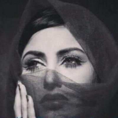 رَاقَ ليّ طَرِيقُ التّبلدْ جِداً فَ اَصبَحتُ منَ المَاشِينَ فِيهْ دَوماً *