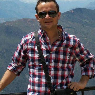 colombiano costeño abogado en tierras santandereanas soy muy feliz y enamorado de la vida