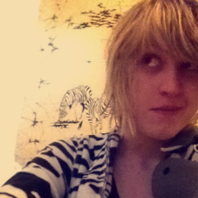 cathymlee24's profile picture. 