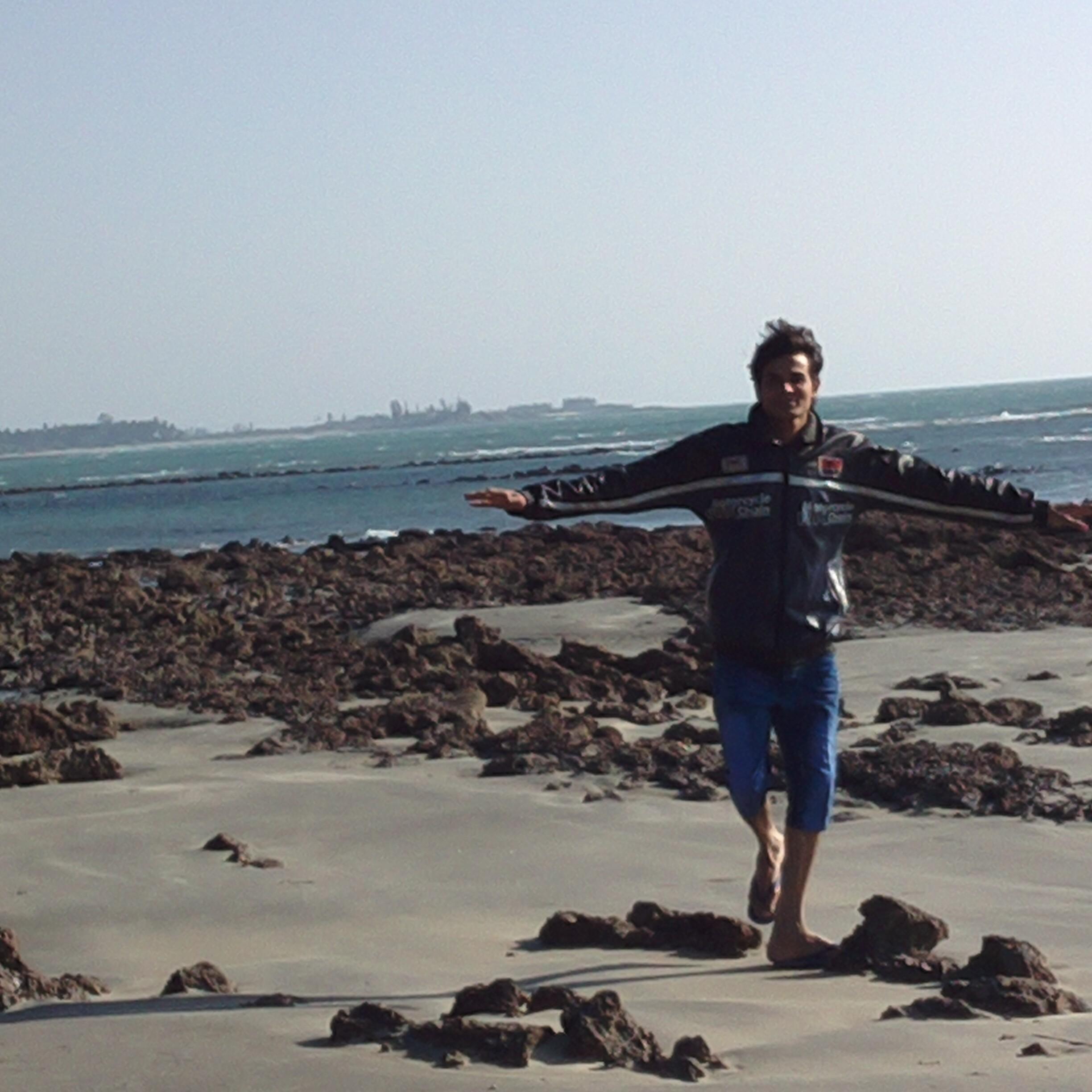 studying in the UNIVERSITY OF DHAKA(BA hons 4th year & resides in mujib hall)strongly involved with JCD,BNP-n ve a tuition business besides my study