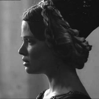 Catherine of Valois, daughter of King Charles VI of France. [#HollowCrownRP. 18+. Mature. SV.]