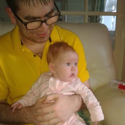 Names Mark, 22 years old,Got the perfect baby girl who i love soo much. Greatest thing since slice break and thats all you need to know