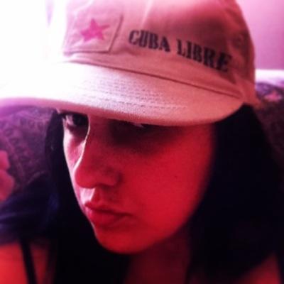 cec81's profile picture. Indossa sempre il suo sorriso migliore anche quando non ne ha per nulla voglia!!