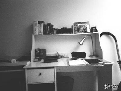 desmette8's profile picture. 