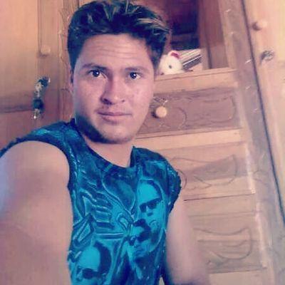 La vida te pone 
muchos 
obstáculos 
pero los límites los 
pones tu!! SIGEME http://t.co/JODy5bSHpI…

 http://t.co/xYLixkiflD…