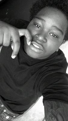 Beans_FrmDDW's profile picture. Daedaeworld Savage
R.I.P King DaeR.I.P Murda #LaFamiliaGang