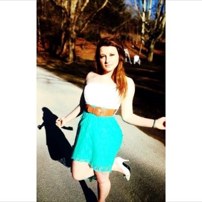 •Singer 
•Artist 
•Runner 
•Photography