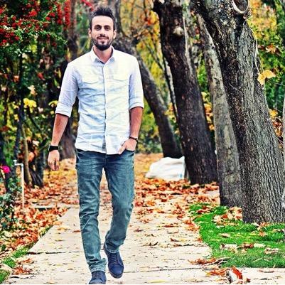 _smhtpc_'s profile picture. Zamanı durdurabilirim, suda yürüyebilirim, Rocky'yi 1 yumrukta nakavt edebilirim. Yetmez mi? Ha bir de gerekirse uçabilirim ama gerekirse çünkü yorucu oluyor :)