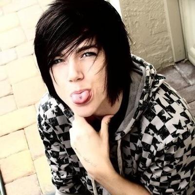 Hi im James Im Bi 17 Single