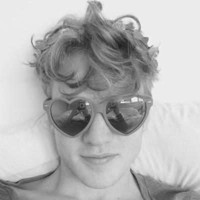Fan photos and information all shared in one place keeping you updated on @thevampsband