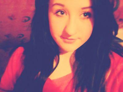 SarahBienchen_'s profile picture. #Bienchen & #Löwenkind .Pls #DagiFollowMe. #Dagmo ich liebe euch