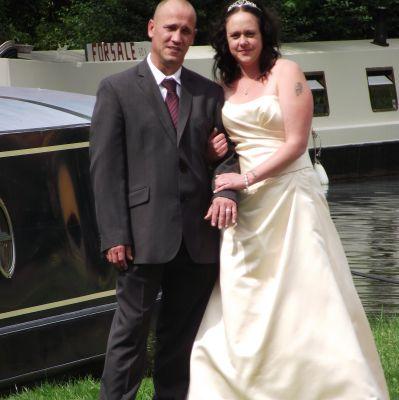 married with 4 children I am truly blessed xx