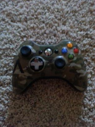 dawnitravis1021's profile picture. snaggedcashew79