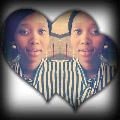Sweet |ever smilling gurl |love to listn to deep soundz |very friendly |nd allegic to moody pipow