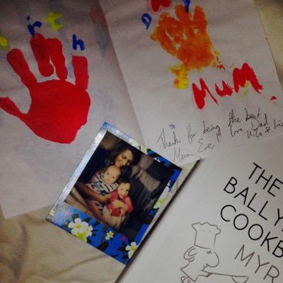 DeliciousTweats's profile picture. 