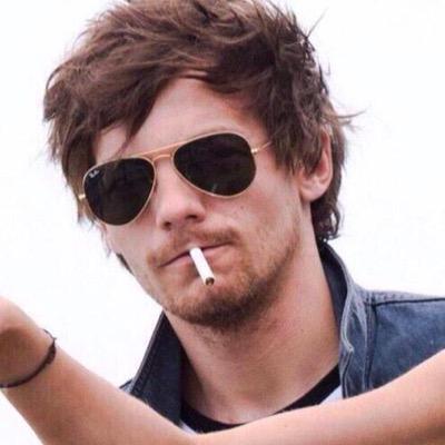 PLEASE FOLLOW ME ON @NiallzGalaxy I FOLLOW BACK ALL