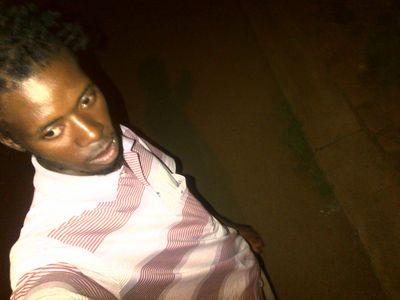 Farukboshomane3's profile picture. 