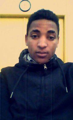 DMedza's profile picture. 