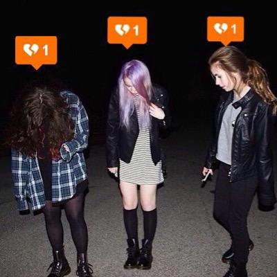 canım sıkıldıkça twitter açmak hobimdir
konuşmak isteyen dm✨