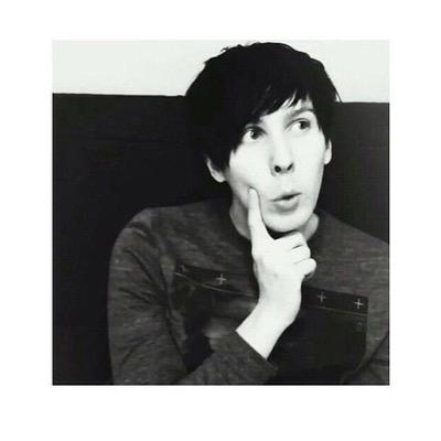 free follow from @httpsmosh and @HogsMeadJoker !! please follow these accounts not this one ilysm have a great day/night:)