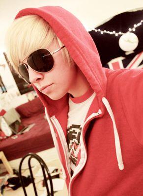 YOU are DAVID ELIZABETH STRIDER. The biggest HOMO to ever walk the earth. ♡:-