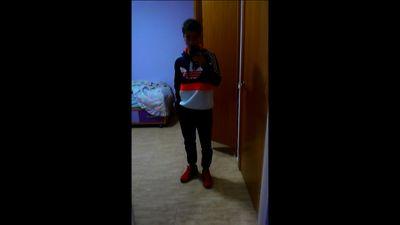 PauAsensio9's profile picture. Reirte de la vida aunque duela, hacer locuras, matar los problemas.