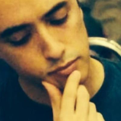 marclobato's profile picture. ¿De dónde reímos? Investigando