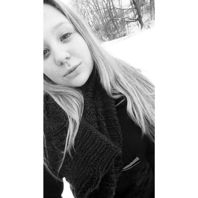 carlymae / 14 / nl'19,