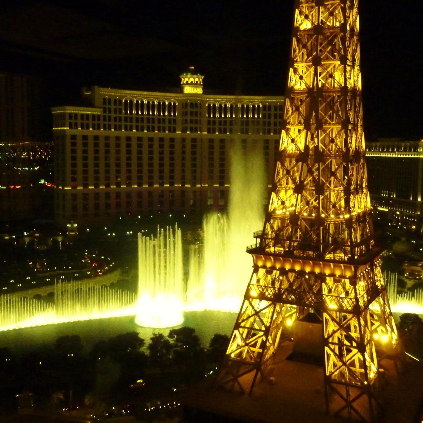 You want to know what is happening in Las Vegas. You want the Buzz of Vegas, latest news, things to do, where to eat cheap and where to dance.