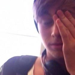 follow @angelcliffords if u wanna get freaky