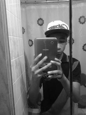 JerryScoolyjay's profile picture. 