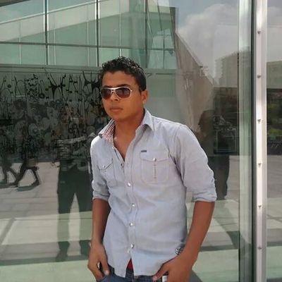 عبدالله فهمى شاهين مصرى من الجيزه مصر مواليد 22/3/1992 حاصل على بكالريوس ادارة اعمال معهد الامدينه العالى