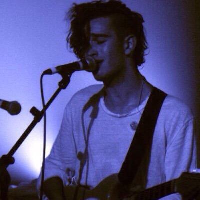 ataraksea's profile picture. 