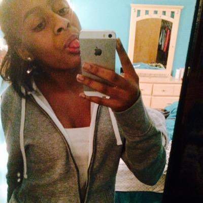 munchy_xo's profile picture. 