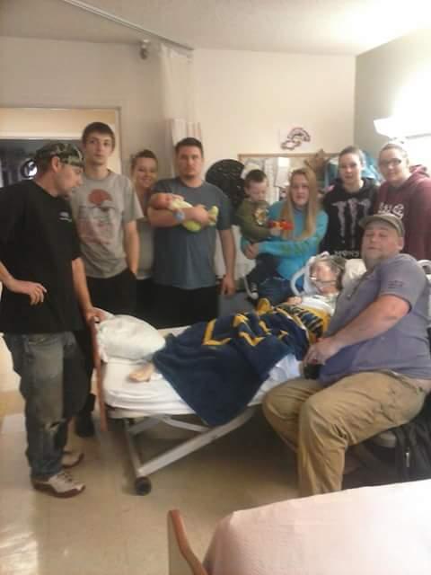 taylorsands201's profile picture. 