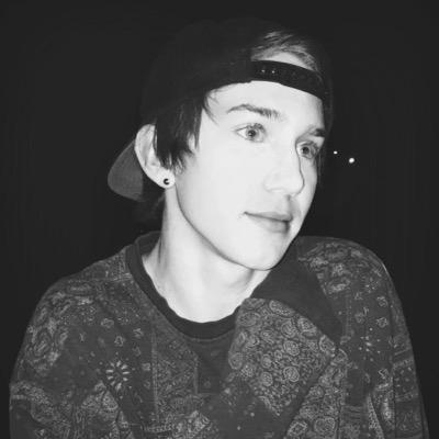 ryanaconda don't want none unless you're a boy hun - ryan faved x1✨