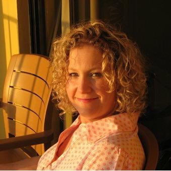 Senior Agile Project Manager | Scrum Master ★ Insanely curious. Bibliophile. Social media lover.